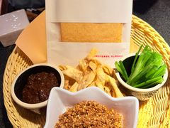 -鲁菜根·泰安菜(万达店)