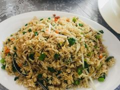-YI PIN JU 一品居中餐厅 中国超市