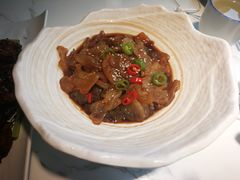 -姜君·千岛湖鱼头馆(浦东大道店)