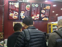 -郑家包子牛肉拉面(尚勤路店)