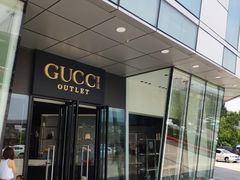 -Gucci(首创奥特莱斯店)