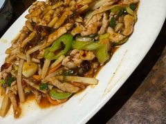 鱼香肉丝-文记沸腾鱼(永安路总店)