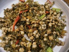 酸腌菜炒肉末-云海肴云南菜·蒸汽石锅鱼(青岛万象城店)
