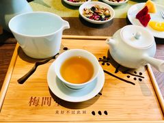 -梅间堂茶馆(绿地缤纷城店)