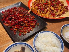 -泥糊破店小酒馆·团建聚餐(南京西路店)