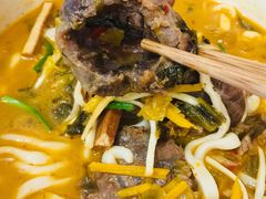 酸菜牛腱子面-陈八两面家(华孚写字楼店)