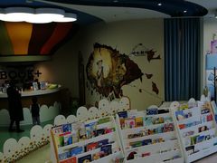 -BOOK+绘本馆
