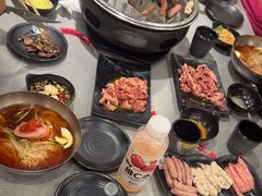 -啊美丽炭火烤肉(滑翔一店)
