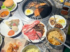 -33韩式自助烧烤(环城南路店)