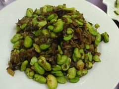 雪菜炒蚕豆-白魁老号饭庄(交道口店)