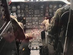 -中途岛号航空母舰博物馆