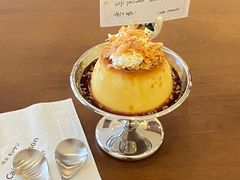 -Café Monson
