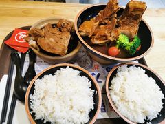 排骨米饭-万和春排骨砂锅米饭(新业广场店)