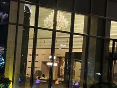-上海虹桥西郊假日酒店