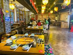 大堂-东三省东北铁锅炖(龙泉店)