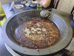 -秦巴石锅鱼