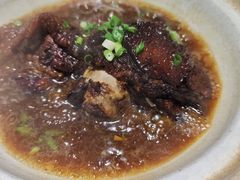 -老码头黑皮肘子锅包肉(赣水路店)