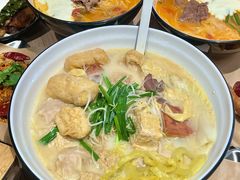 -谭仔米线(皇庭广场店)