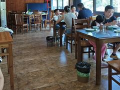 -芦茨金富饭庄·25年老字号·专做稻草鸡