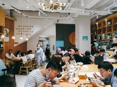 大堂-小桃园·豆浆油条(复兴中路店)