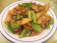 -鹤乡东北菜(崮山路店)