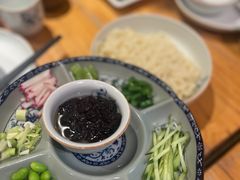 老北京炸酱面-四季民福烤鸭店(前门廊房二条店)