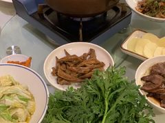 -老鼎万春卤菜(五代传承创始老店)