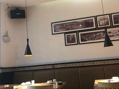 大堂-李子坝梁山鸡(北碚万达五鸡哥店)