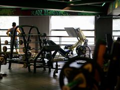 -W FITNESS 威尔仕健身·游泳(老西门新苑店)