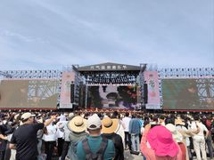 -东港音乐喷泉广场