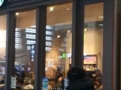 门面-星巴克(重庆火车北站北广场II店)