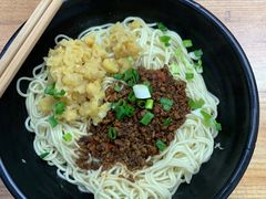 -宝哥杂酱万州面(镋钯街37号院店)