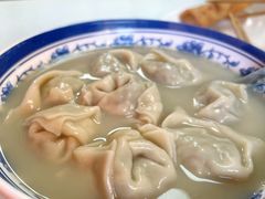 黄鱼馄饨-明呈黄鱼面馆(斜土路店)