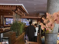 -八府香鸭·啫啫煲(华山路店)