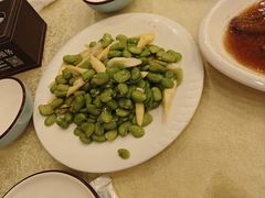 竹笋烧蚕豆-奥华餐厅·老张记(台基厂店)