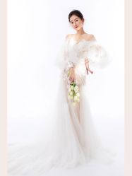 -雪中彩影婚纱摄影·微光艺术中心