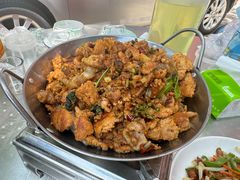 -丹水桥地锅鱼·翘嘴鲌·地方特色全鱼宴(丹江口大坝店)