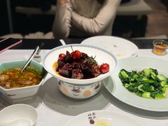 招牌红烧牛小排-江南雅厨(李公堤店)