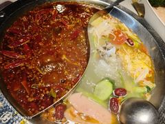 -巴国妹子毛肚火锅(蓝光悦城店)