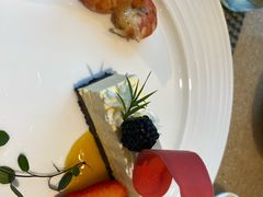 -亮马河饭店翠雅咖啡厅