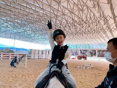 -名驭国际马术学院