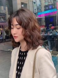 -东方美妍小鹏造型