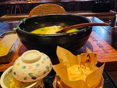 -银米·云南传统过桥米线(双廊黑金冠店)