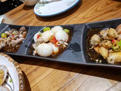 -东来菜馆•手抓海鲜家常菜•海鲜锅贴(鸽子窝店)