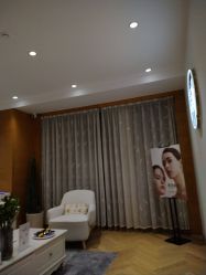 -HEYAN荷妍专业脱毛连锁机构