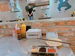 -马路牙子烧烤音乐酒馆(望京店)