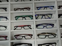 -三叶眼镜城·好视力眼镜店