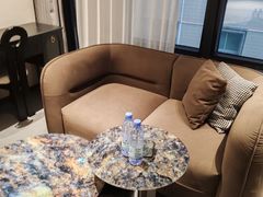 -万泊酒店(长沙五一广场国金中心店)