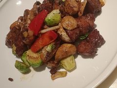 孢子甘蓝菌皇炒牛柳粒-港丽餐厅(天河城店)