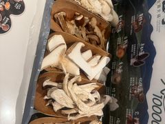 -芸山季·云南山珍菌火锅(南翔印象城MEGA店)